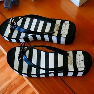 KATE SPADE Rhett Black & White Stripe Platform Flip Flops Size 9